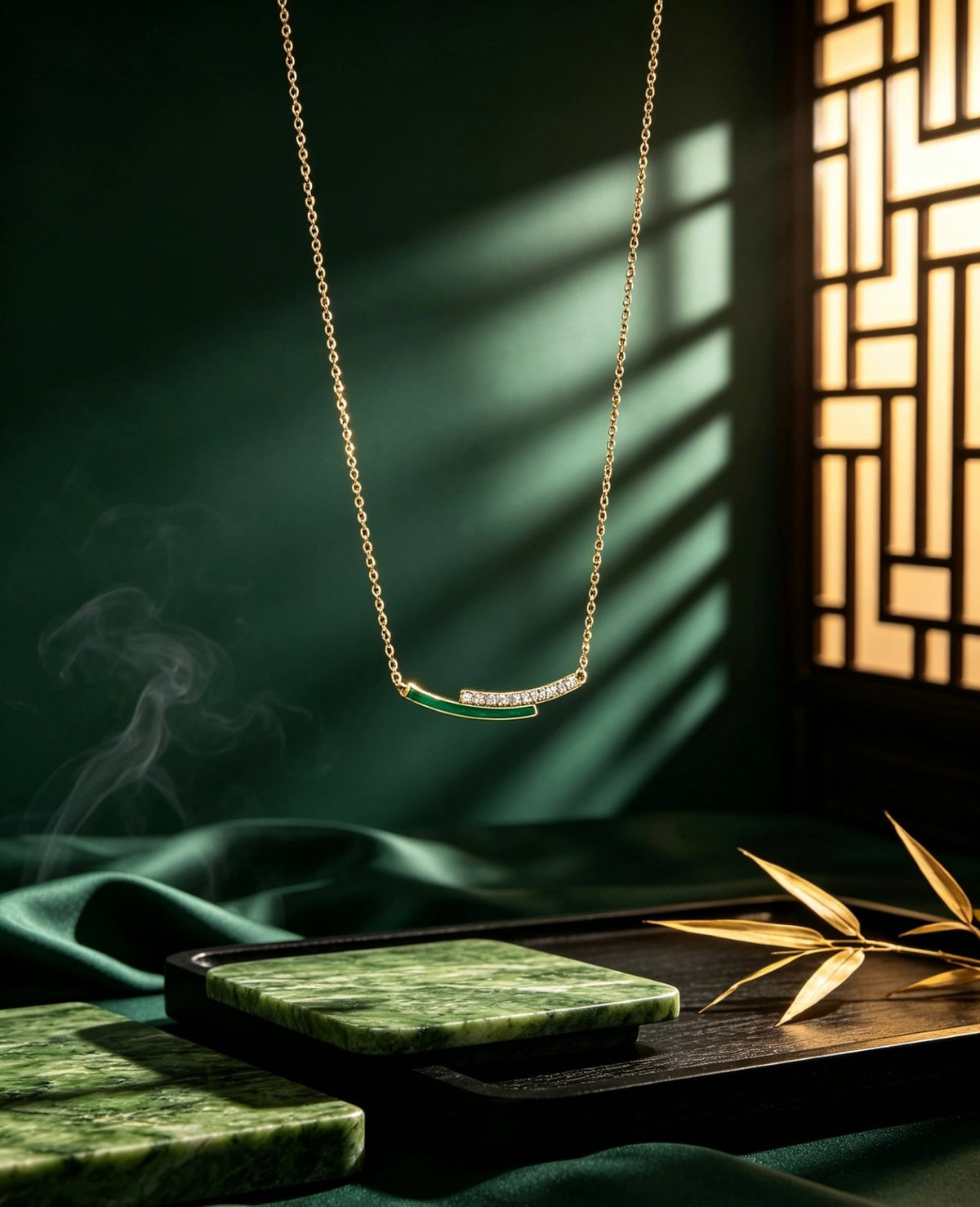 木Wood· Peacock green Emerald Arc Necklace - BodhiBloom